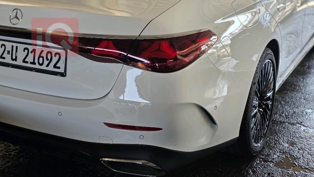 مرسيدس بنز E-Class